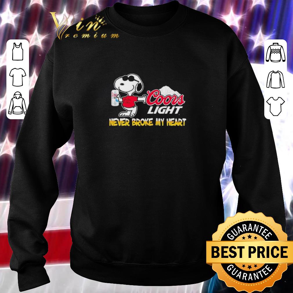 Pretty Snoopy Drink Coors Light Beer Never Broke My Heart shirt