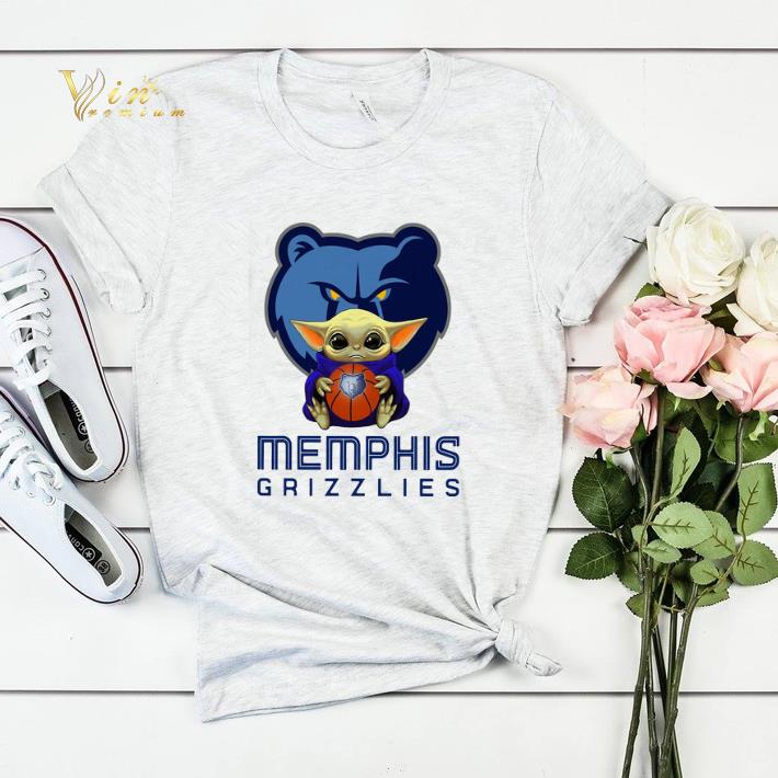 Baby Yoda Hug Memphis Grizzlies Star Wars Mandalorian shirt sweater 4 - Baby Yoda Hug Memphis Grizzlies Star Wars Mandalorian shirt sweater