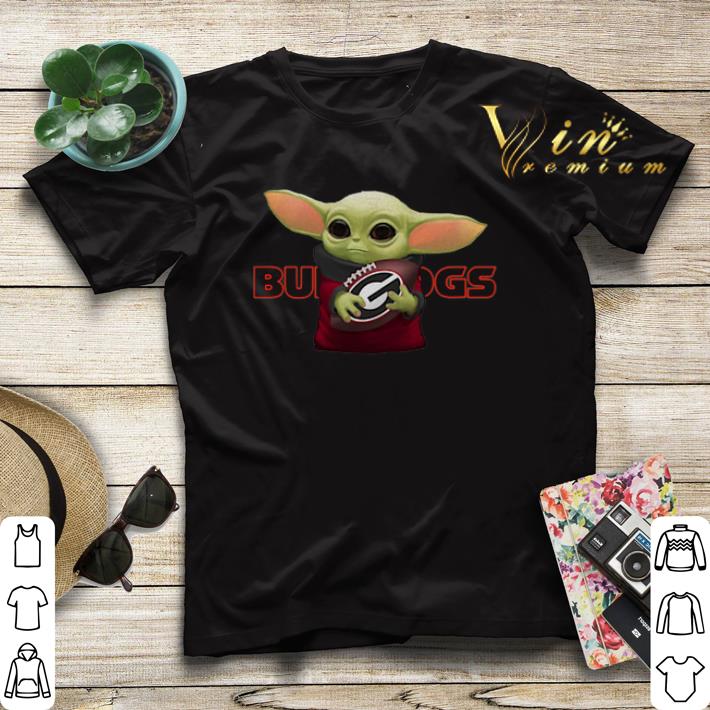 Baby Yoda hug Georgia Bulldogs Star Wars Mandalorian shirt sweater 4 - Baby Yoda hug Georgia Bulldogs Star Wars Mandalorian shirt sweater