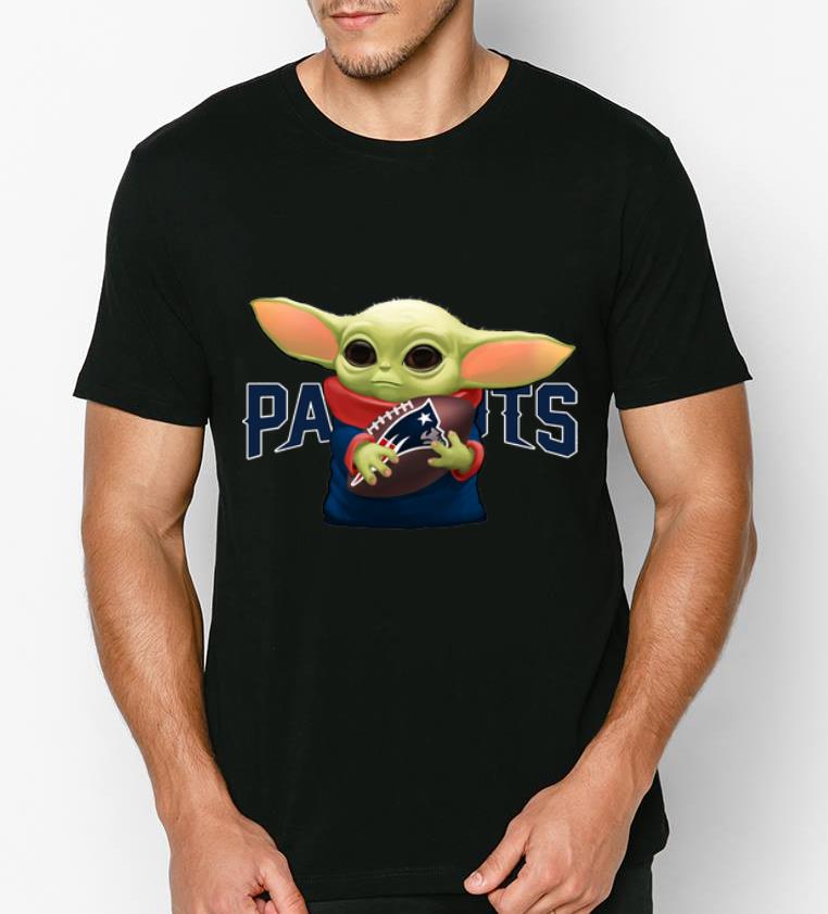 Nice Football Baby Yoda Hug New England Patriots shirt Nice Football Baby Yoda Hug New England Patriots shirt 4 - Nice Football Baby Yoda Hug New England Patriots shirt