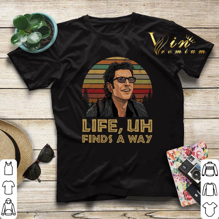 Jeff Goldblum Life Uh finds a way vintage shirt sweater Jeff Goldblum Life Uh finds a way vintage shirt sweater 4 - Jeff Goldblum Life Uh finds a way vintage shirt sweater