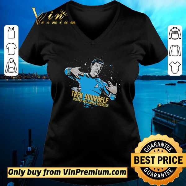 Funny Star Wars Trek yourself before you wreck yourself shirt sweater