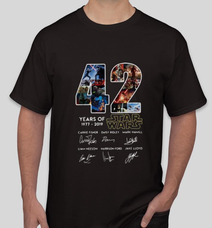Awesome 42 Years Of Star Wars 1977 2019 Signatures shirt 4 - Awesome 42 Years Of Star Wars 1977-2019 Signatures shirt