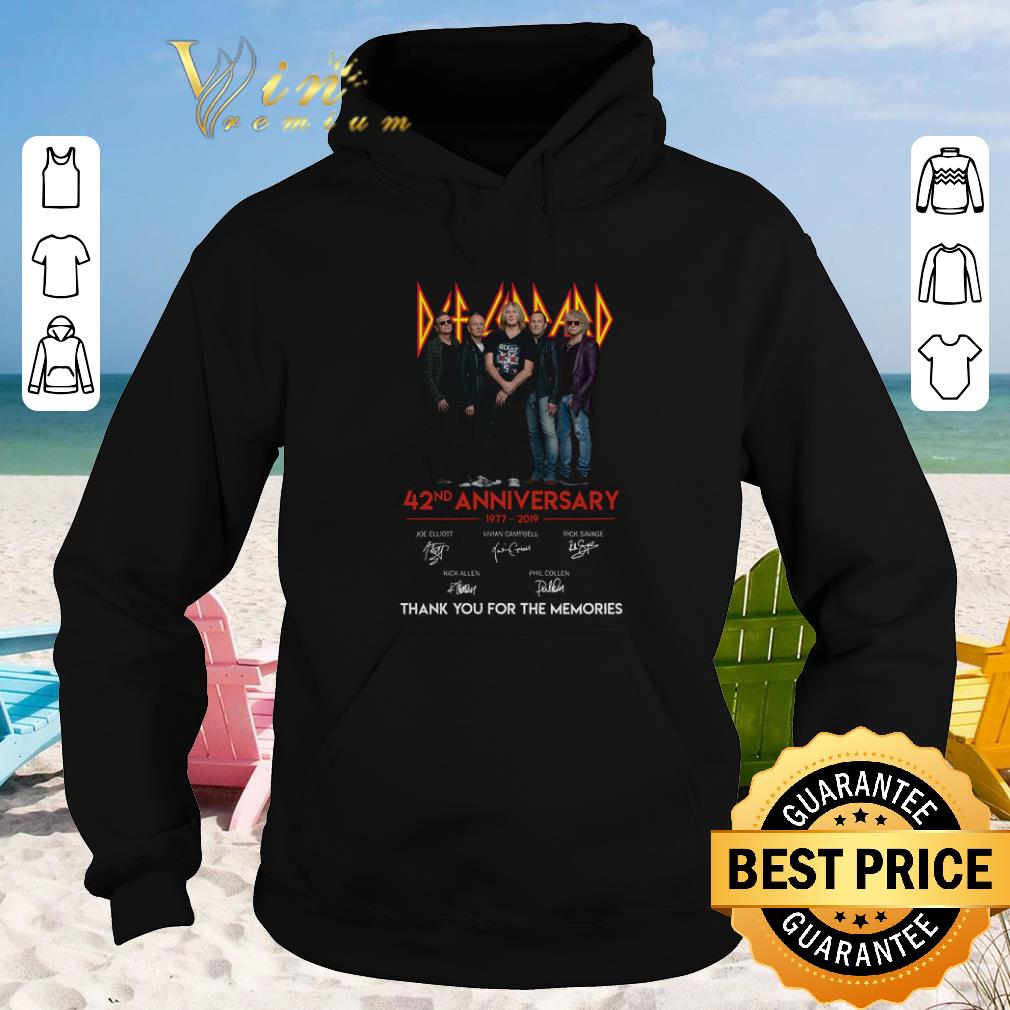 Top Def Leppard 42nd anniversary 1977 2019 signatures shirt sweater 2019 4 - Top Def Leppard 42nd anniversary 1977-2019 signatures shirt sweater 2019