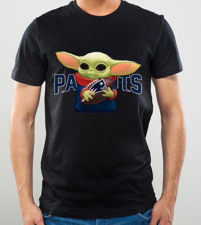 Hot Football Baby Yoda Hug New England Patriots shirt 4 - Hot Football Baby Yoda Hug New England Patriots shirt