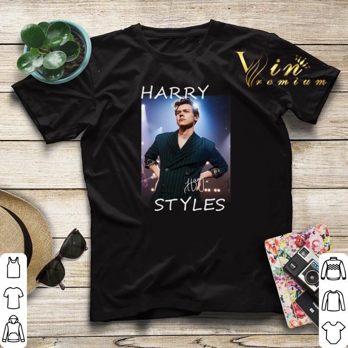 Harry Styles autographed signature shirt sweater 4 - Harry Styles autographed signature shirt sweater