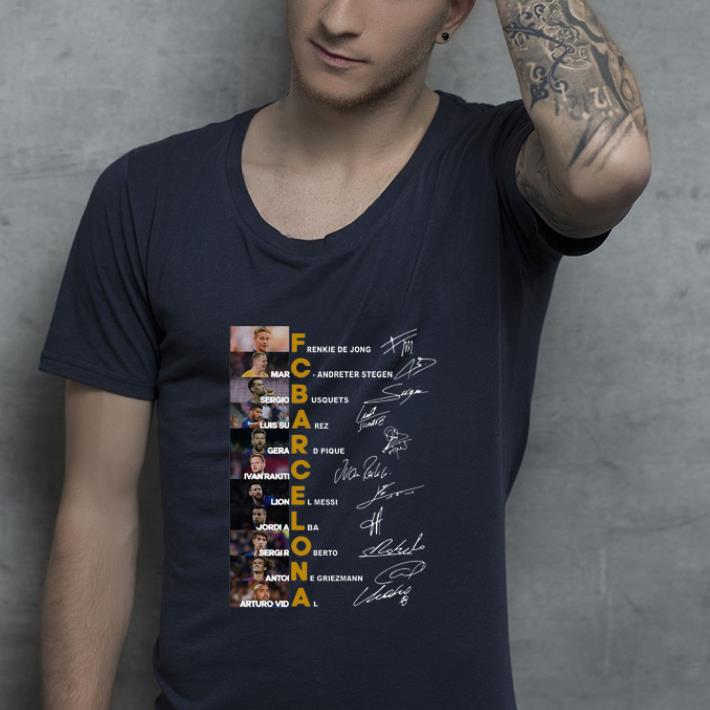 Premium FC Barcelona Frenkie De Jong Ivan Rakitic Lionel Messi Signatures shirt 4 - Premium FC Barcelona Frenkie De Jong Ivan Rakitic Lionel Messi Signatures shirt