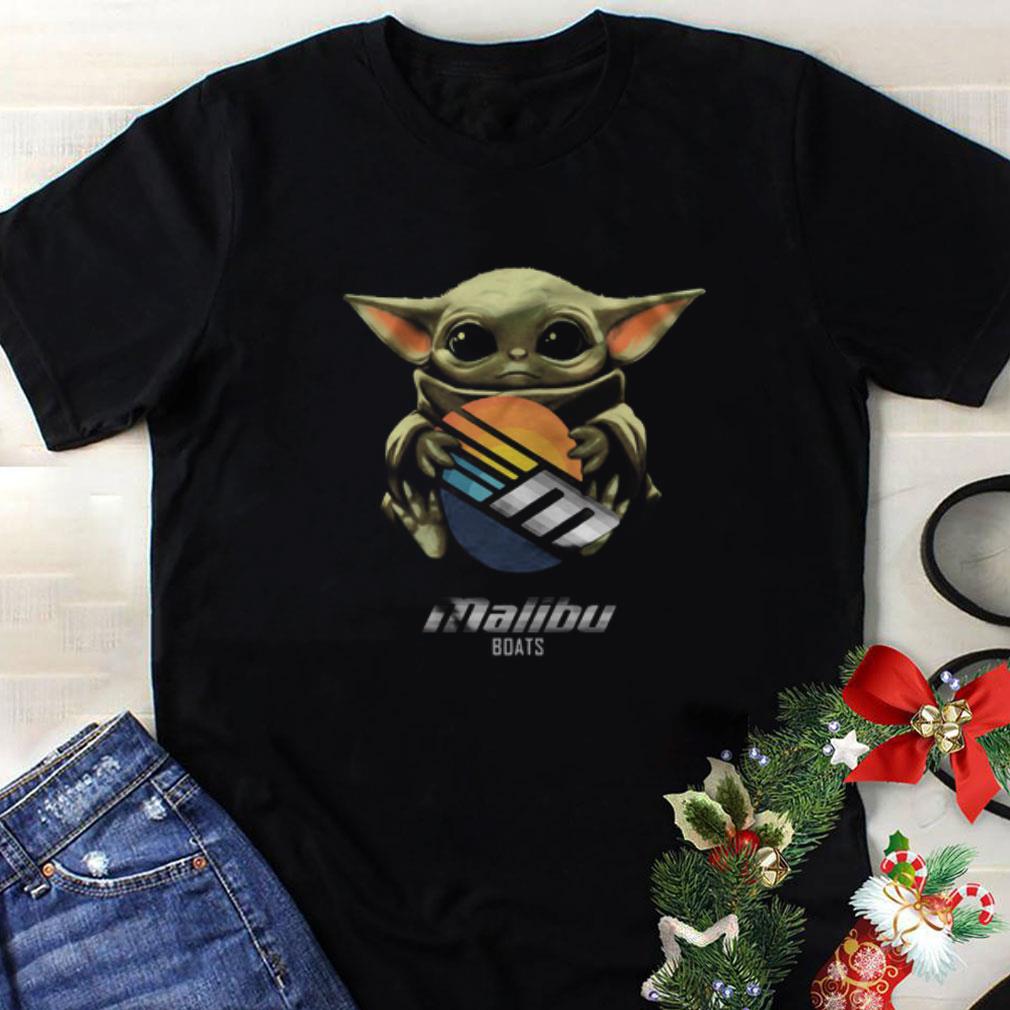 Nice Baby Yoda Hug Malibu Boats shirt 1 - Nice Baby Yoda Hug Malibu Boats shirt