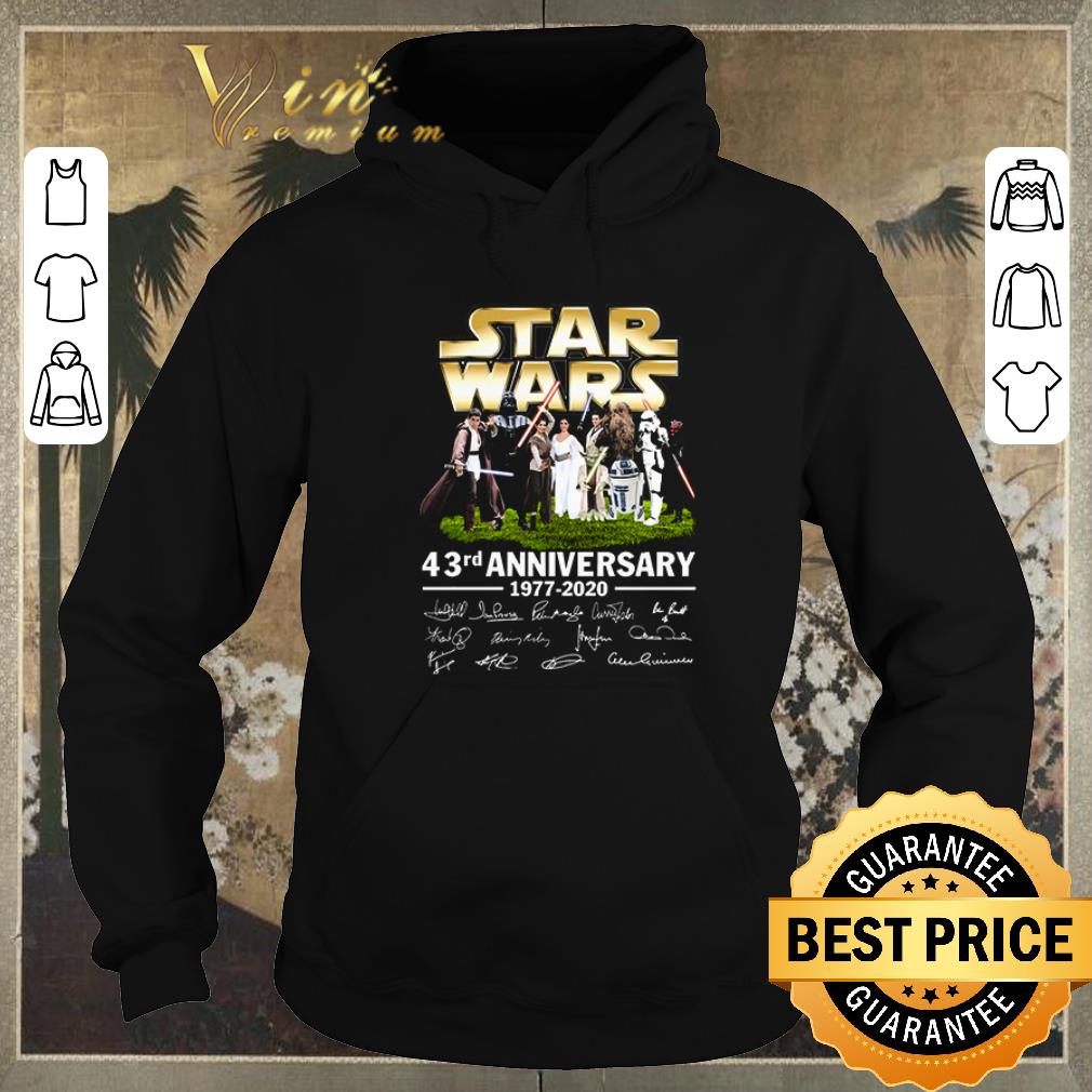 Nice Star Wars all character 43rd anniversary 1977 2020 signatures shirt sweater 4 - Nice Star Wars all character 43rd anniversary 1977-2020 signatures shirt sweater