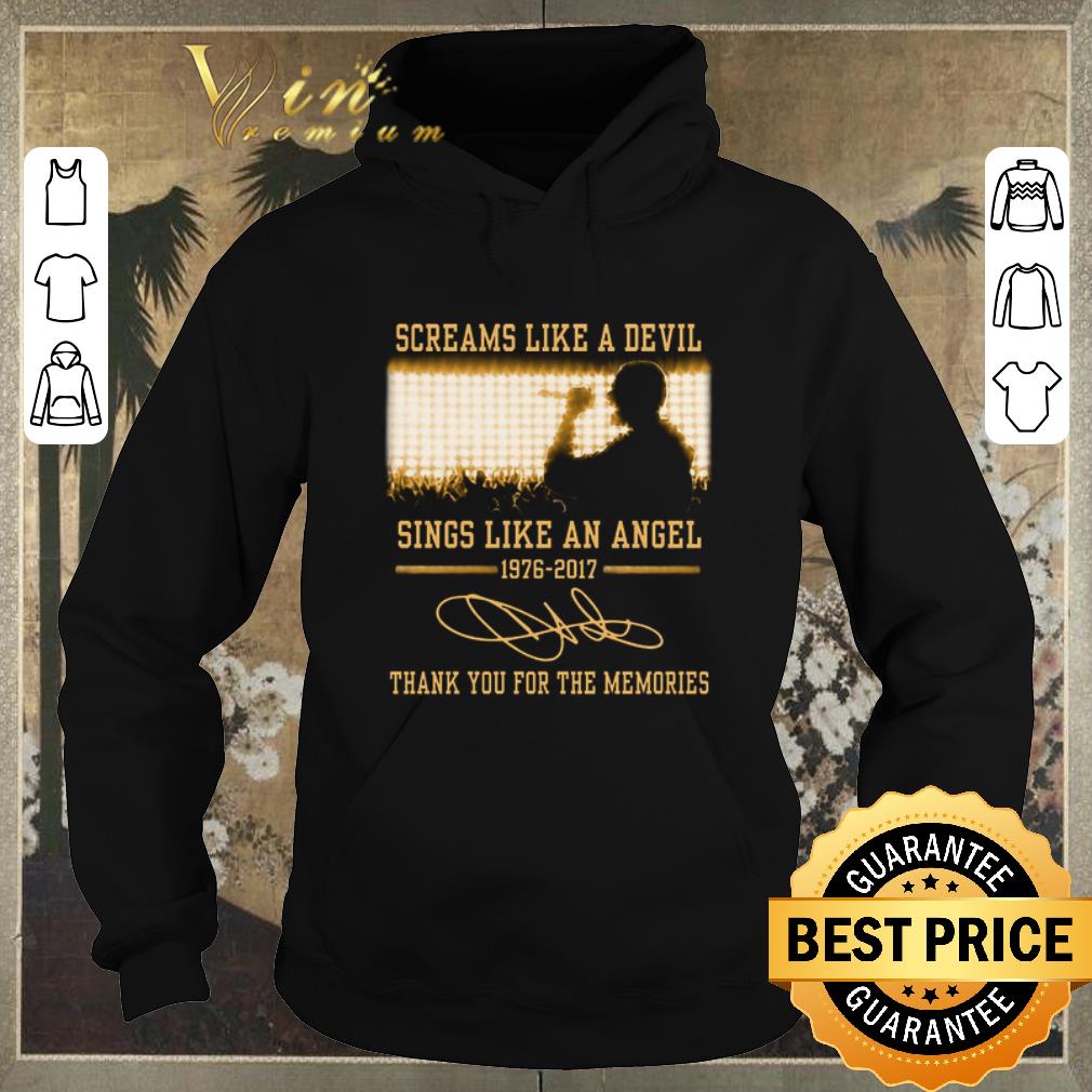 Premium Chester Bennington Screams like a devil sings like an angel 1976-2017 signature shirt sweater Premium Chester Bennington Screams like a devil sings like an angel 1976 2017 signature shirt sweater 4 - Premium Chester Bennington Screams like a devil sings like an angel 1976-2017 signature shirt sweater
