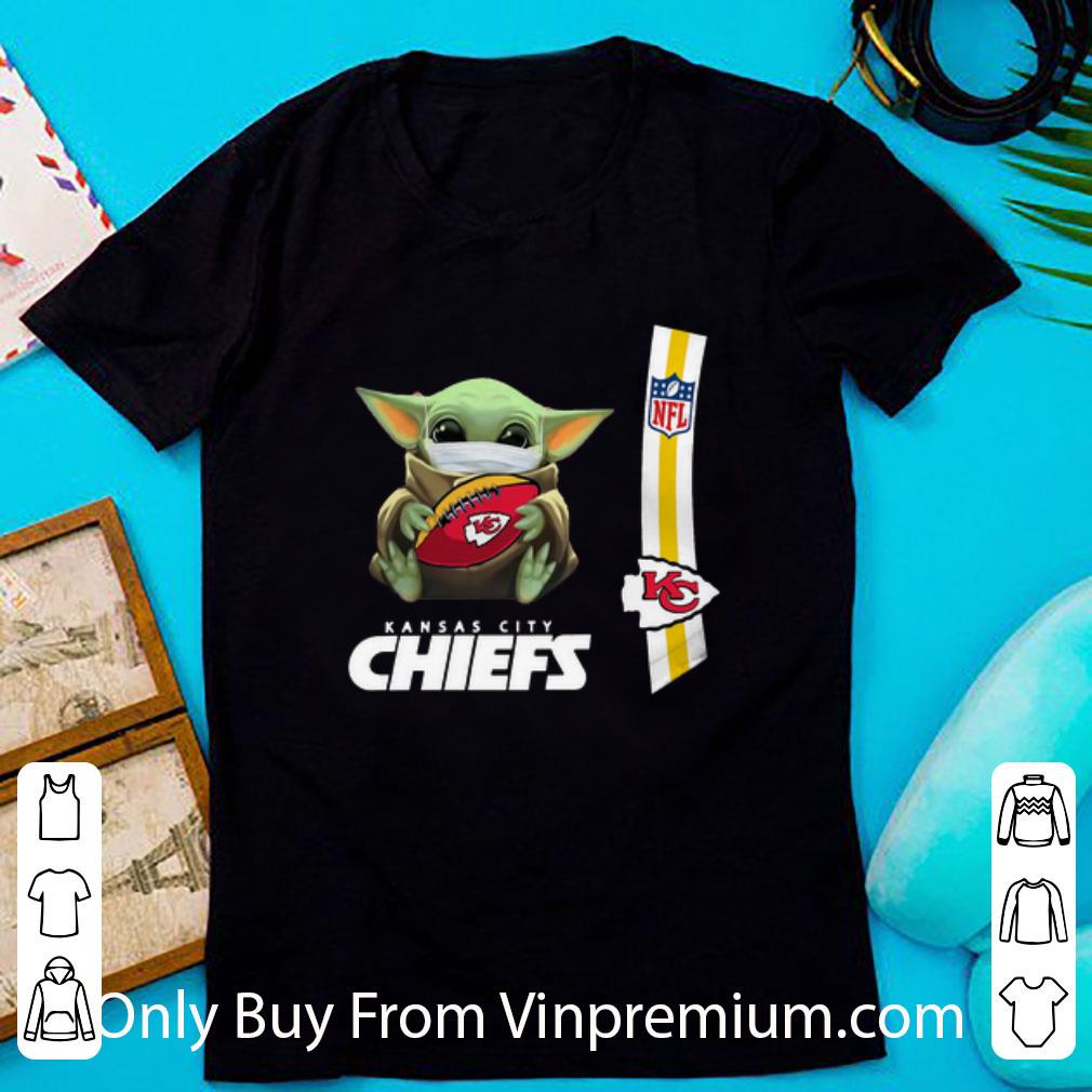 Great Star Wars Baby Yoda Mask Kansas City Chiefs NFL Covid-19 shirt