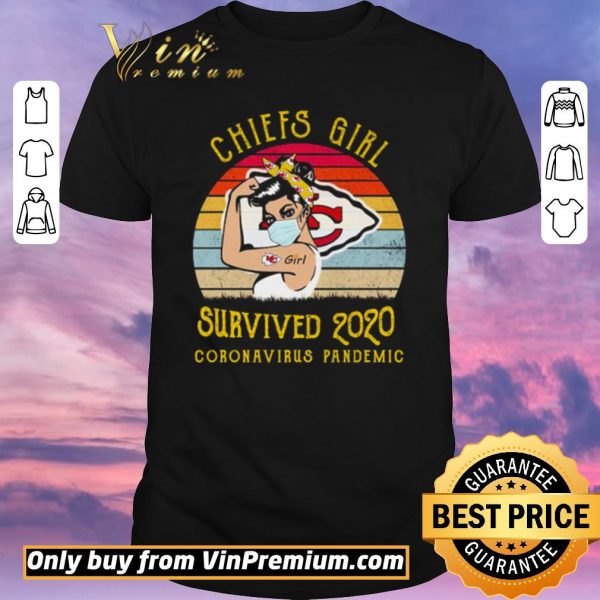 Pretty Kansas City Chiefs Girl survived 2020 coronavirus pandemic shirt sweater