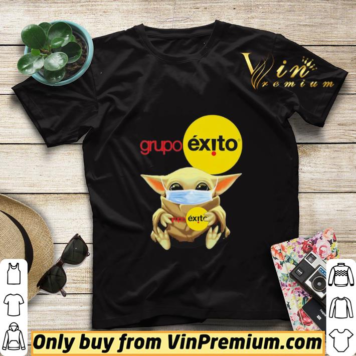 7fed66cf baby yoda mask hug grupo Éxito shirt sweater 4 - Baby Yoda mask hug Grupo Éxito shirt sweater