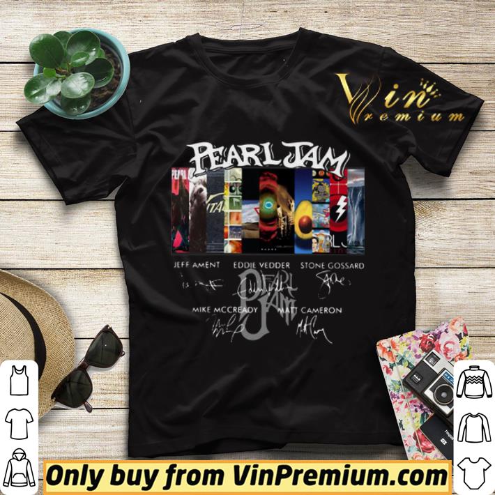 365a94e6 pearl jam signatures shirt sweater 4 - Pearl Jam Signatures shirt sweater