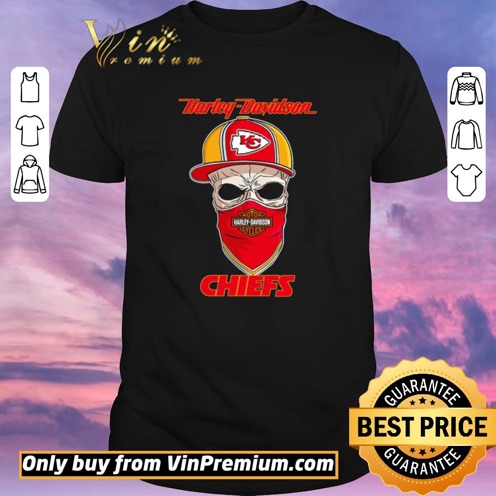 Awesome Kansas City Chiefs skull wearing Harley-Davidson Cycles mask shirt sweater