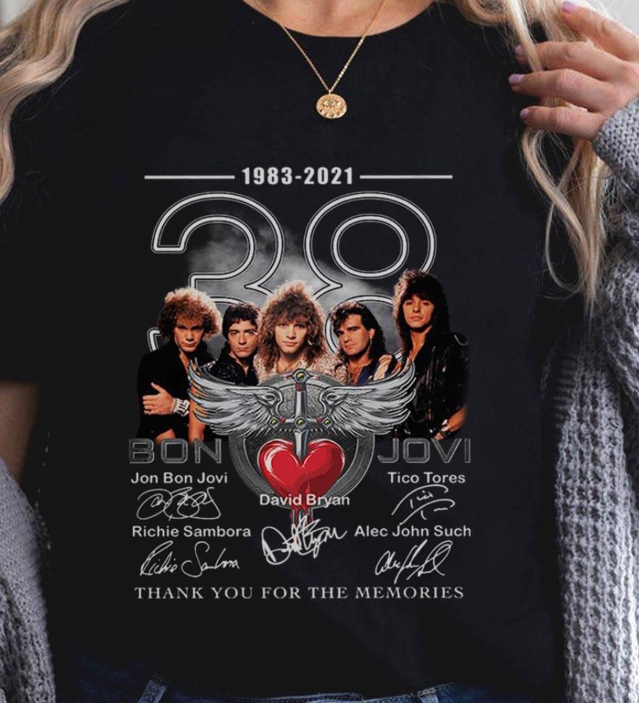 Official Bon Jovi band member 38 years 1983-2021 thank you for the memories signatures shirt Bon Jovi band member 38 years 1983 2021 thank you for the memories signatures shirt 2 - Official Bon Jovi band member 38 years 1983-2021 thank you for the memories signatures shirt