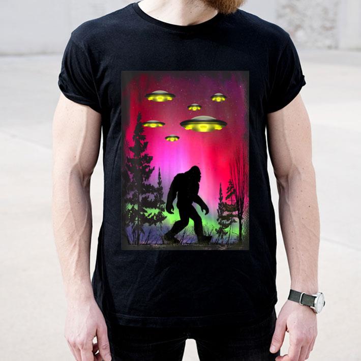 Bigfoot UFO Abduction Northern Lights For Believers shirt 4 - Bigfoot UFO Abduction Northern Lights For Believers shirt