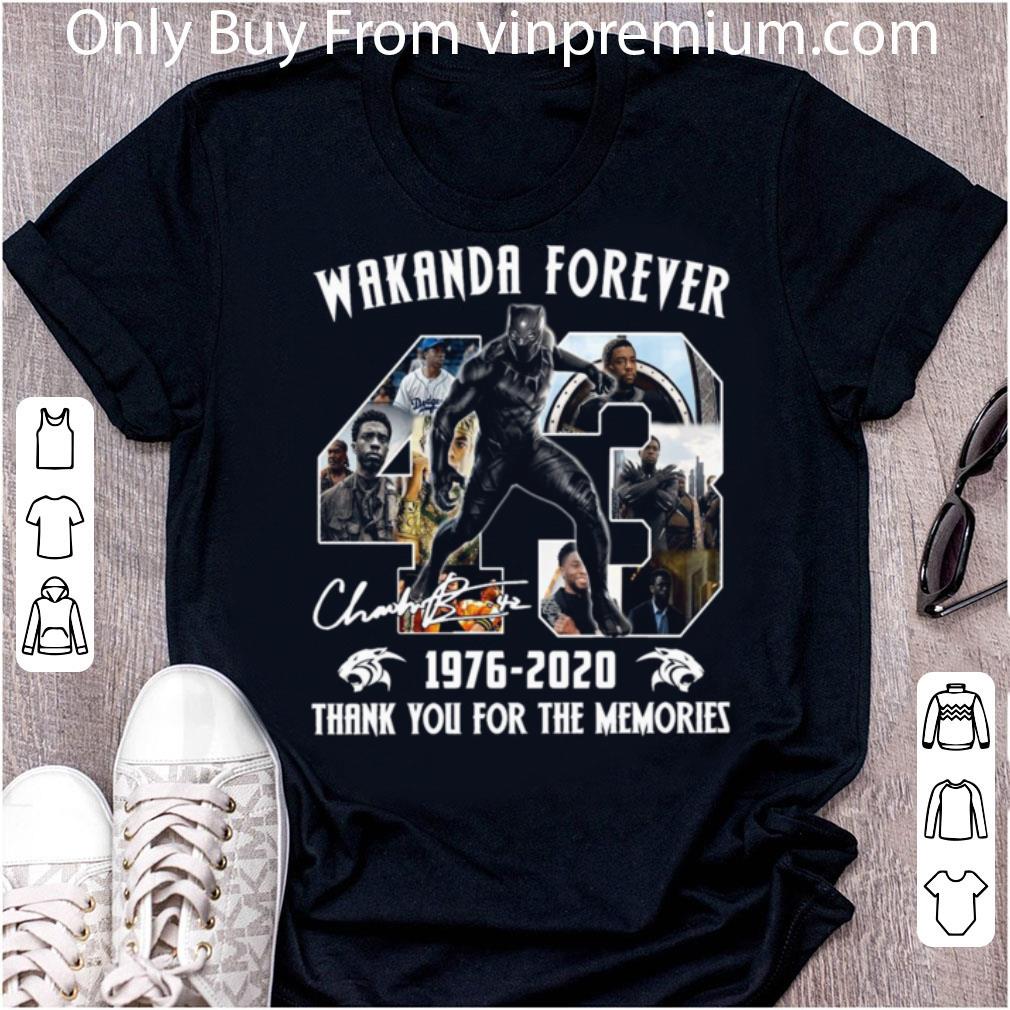 Awesome Chadwick Boseman Black Panther Wakanda Forever Thank You For The Memories Signature shirt