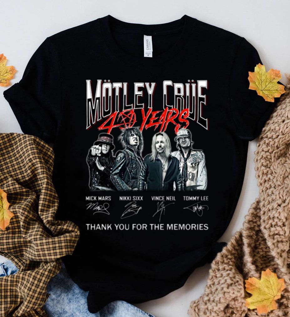 Funny Motley Crue 40 years thank you for the memories signatures shirt, Mick Mars, Nikki Sixx, Vince Neil, Tommy Lee Motley Crue 40 years thank you for the memories signatures shirt Mick Mars Nikki Sixx Vince Neil Tommy Lee 2 - Funny Motley Crue 40 years thank you for the memories signatures shirt, Mick Mars, Nikki Sixx, Vince Neil, Tommy Lee