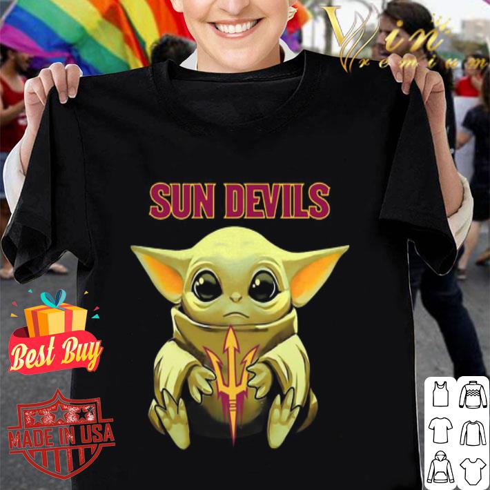 Baby Yoda hug Arizona State Sun Devils shirt Baby Yoda hug Arizona State Sun Devils shirt