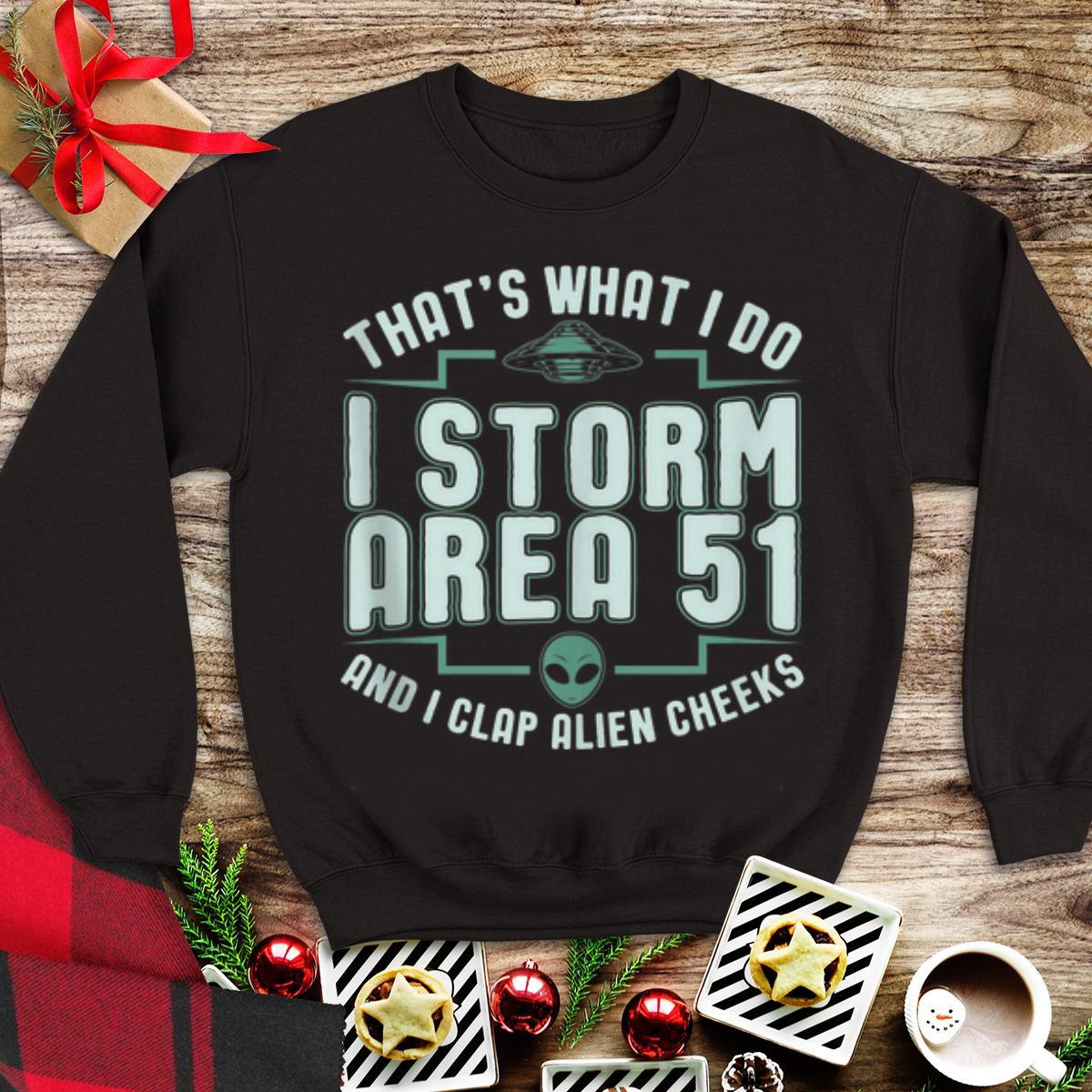 UFO That s What I Do I Storm Area 51 And I Clap Alien Cheeks tank top 1 - UFO That's What I Do I Storm Area 51 And I Clap Alien Cheeks tank top