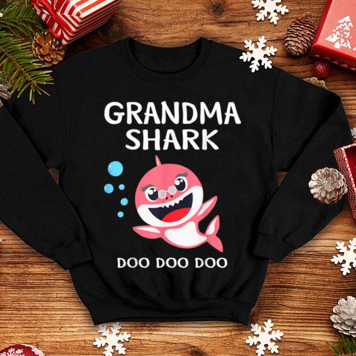 Pretty Grandma Shark Doo Doo Halloween Costume Christmas Gift shirt 4 - Pretty Grandma Shark Doo Doo Halloween Costume Christmas Gift shirt