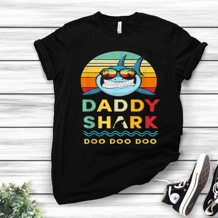 Daddy Shark Fathers Day Dad Gift Shirt