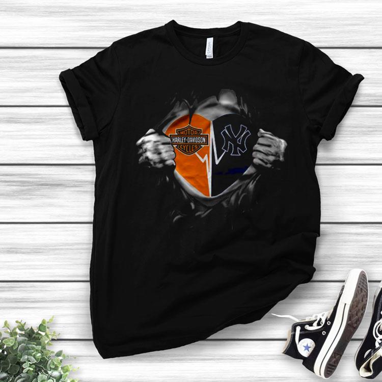 Blood Inside Me Motor Heart Harley Davidson Cycles VS New York Yankees Shirt