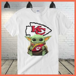 Best Baby Yoda Hug Rugby Chiefs logo Shirt 2