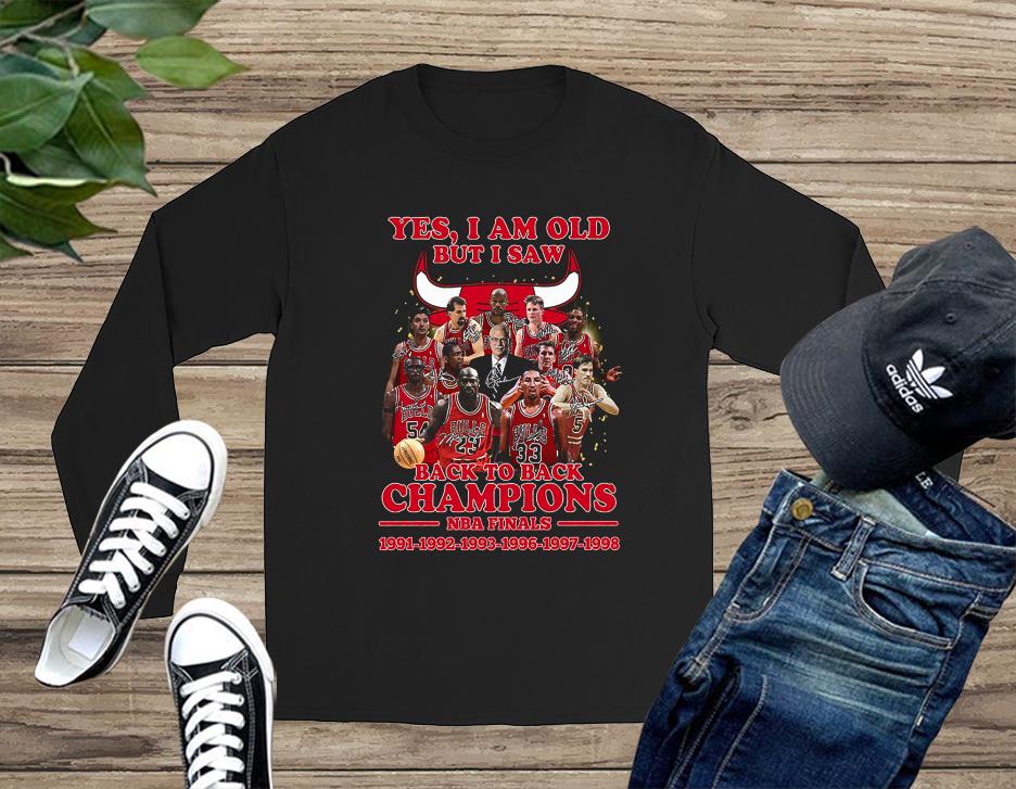 chicago bulls sweatshirt womens