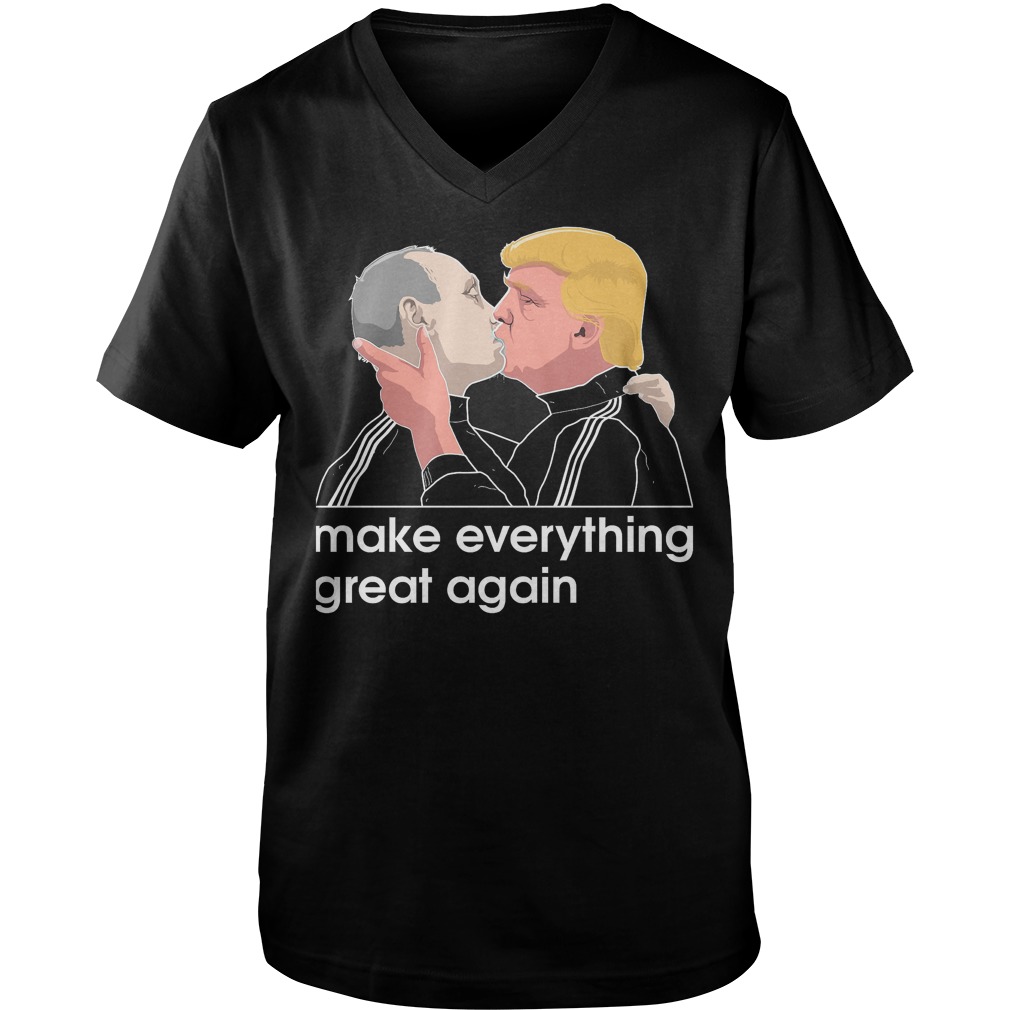 Best Brice Trump kissing Putin T-Shirt Guys V-Neck