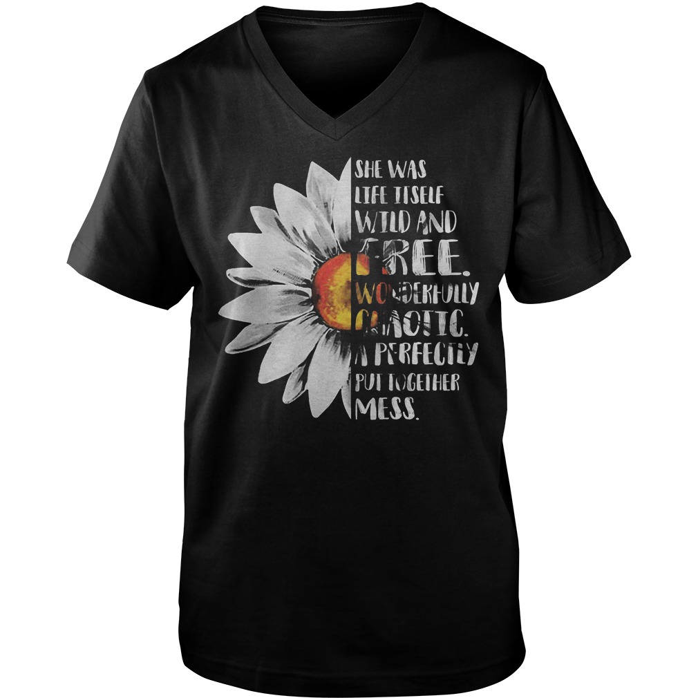 Sunflower – She Was Life Itself Wild And Free T-Shirt Guys V-Neck