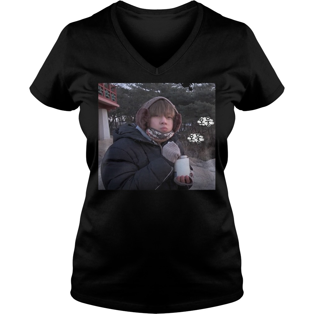 Grubby Taehyung shirt 12 Grubby Taehyung shirt Ladies V-Neck
