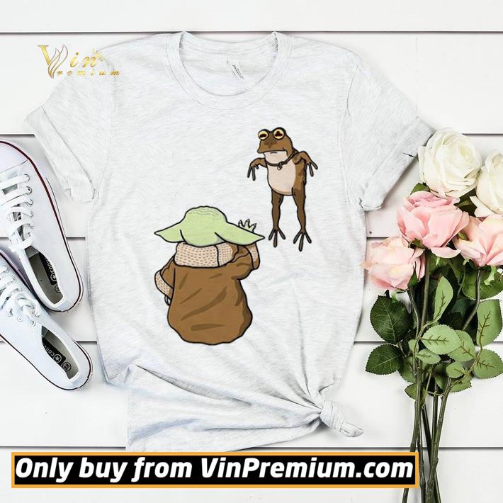 Turtle And Baby Yoda shirt sweater