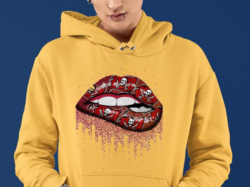 Premium Tampa Bay Buccaneers Red Lips Shirt 8