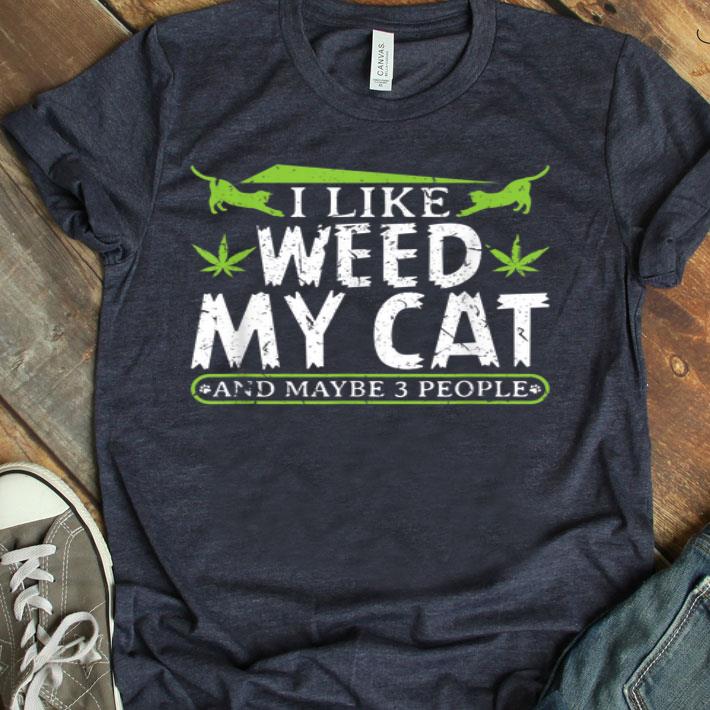 I Love Weed and Cats 420 Stoner Cannabis Marijuana Smoker Shirt