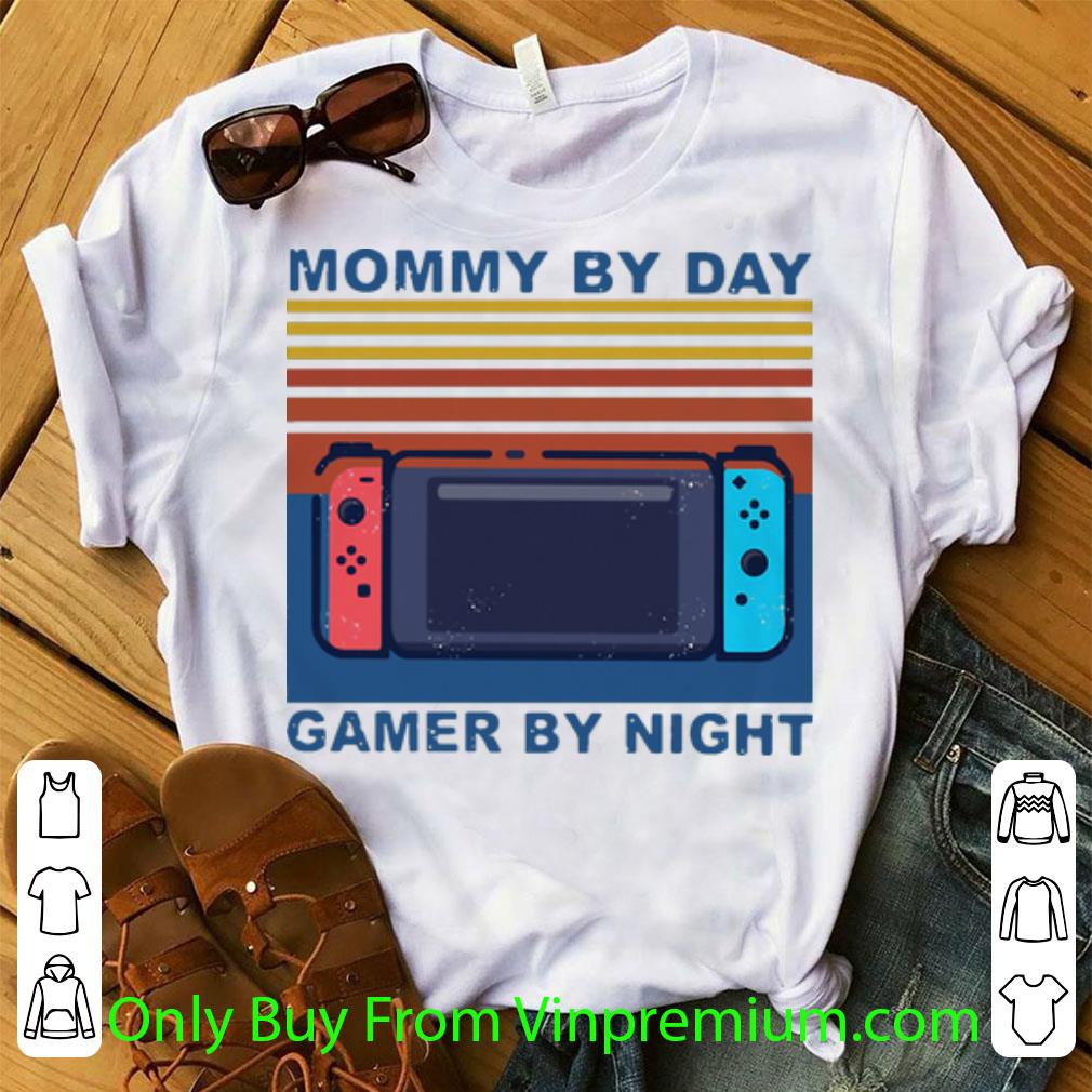 Pretty Vintage Mommy By Day Gamer By Night shirt
