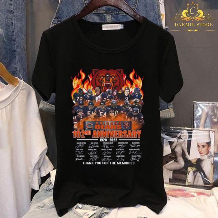 Chicago Bears 102nd anniversary 1920 2022 thank you for the memories signatures T-shirt Chicago Bears 102nd anniversary 1920 2022 thank you for the memories signatures T shirt 2 - Chicago Bears 102nd anniversary 1920 2022 thank you for the memories signatures T-shirt