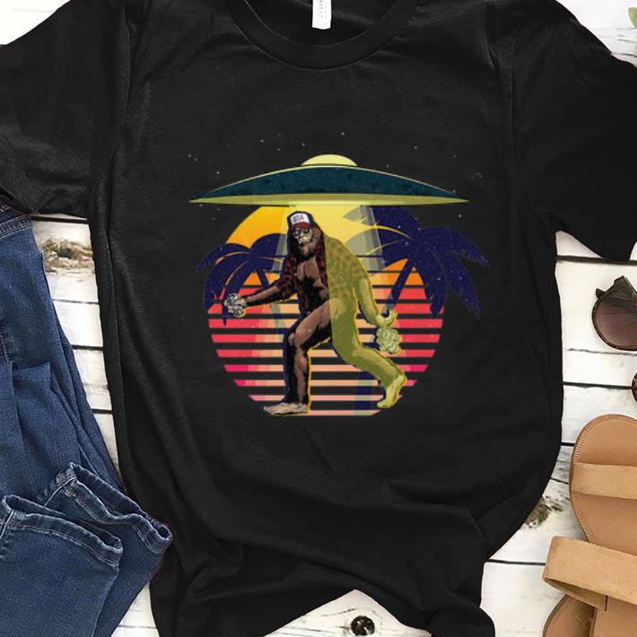 Original Bigfoot Sasquatch UFO Vintage shirt 1 - Original Bigfoot Sasquatch UFO Vintage shirt