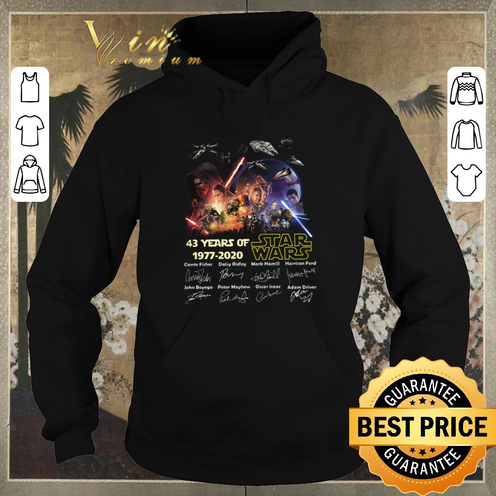 Pretty 43 years of Star Wars 1977 2020 all signature characters copy shirt sweater 4 - Pretty 43 years of Star Wars 1977 2020 all signature characters copy shirt sweater