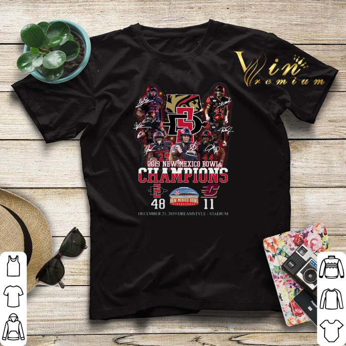 2019 New Mexico Bowl Champions Aztecs vs Central Michigan signed shirt sweater 4 - 2019 New Mexico Bowl Champions Aztecs vs Central Michigan signed shirt sweater