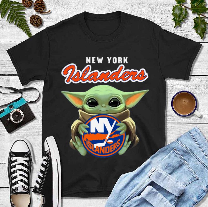 Top Star Wars Baby Yoda Hug New York Islanders shirt 4 - Top Star Wars Baby Yoda Hug New York Islanders shirt