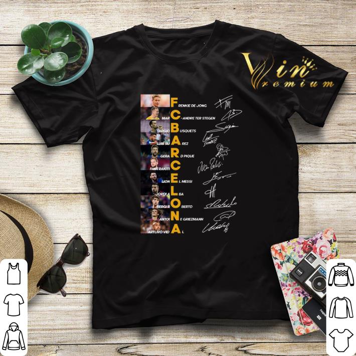 FC Barcelona signatures Frenkie De Jong Luis Suarez Ivan Rakitic shirt sweater FC Barcelona signatures Frenkie De Jong Luis Suarez Ivan Rakitic shirt sweater 4 - FC Barcelona signatures Frenkie De Jong Luis Suarez Ivan Rakitic shirt sweater