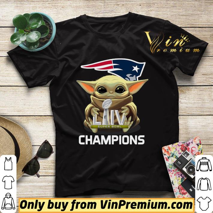 743cbe3a baby yoda hug super bowl liv champions new england patriots shirt sweater 4 - Baby Yoda Hug Super Bowl Liv Champions New England Patriots shirt sweater