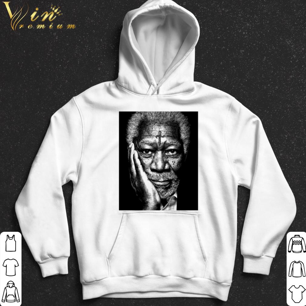 db200902 morgan freeman photographed shirt 4 - Morgan Freeman Photographed shirt