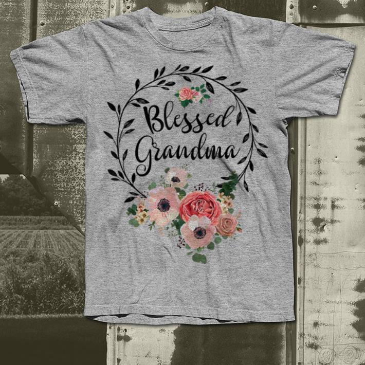 Blessed Grandma with floral shirt Blessed Grandma with floral shirt 4 - Blessed Grandma with floral shirt
