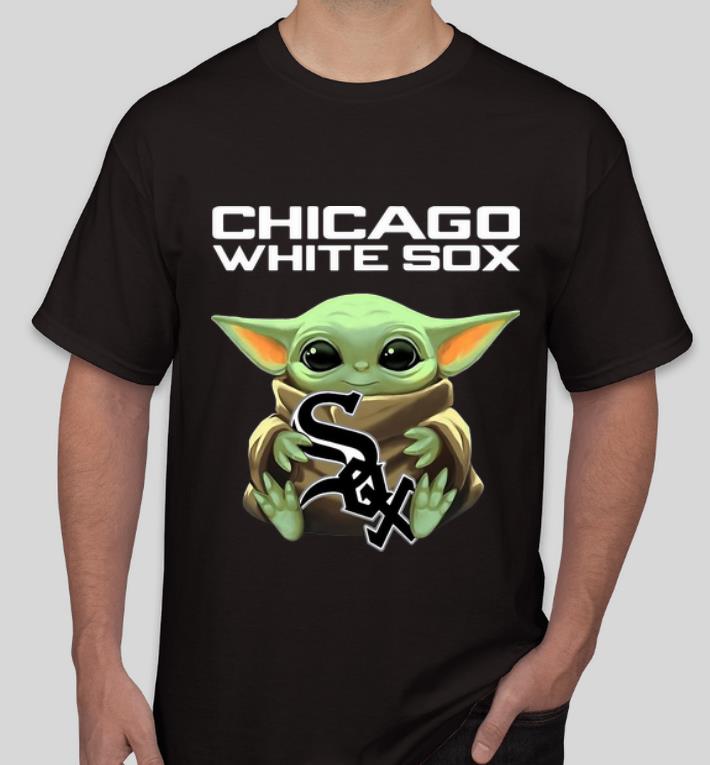 Pretty Star Wars Baby Yoda MLB Hug Chicago White Sox shirt 4 - Pretty Star Wars Baby Yoda MLB Hug Chicago White Sox shirt