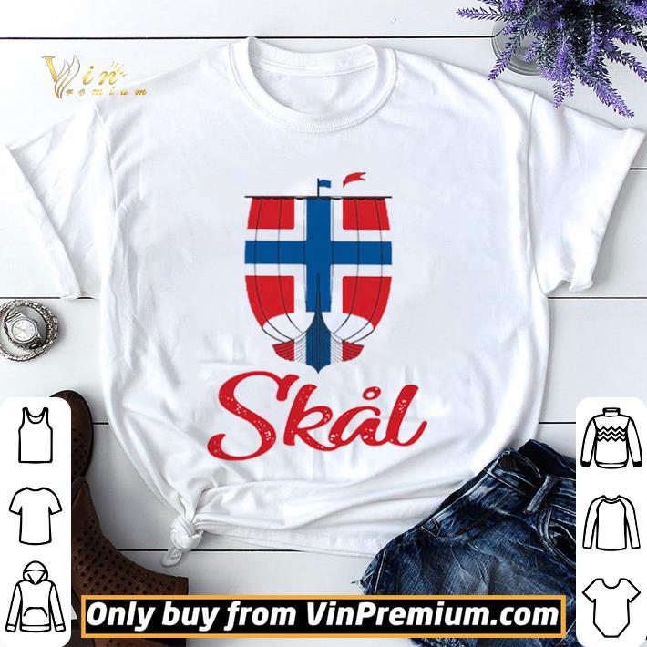 Santa’s favorite hair stylist merry christmas shirt sweater