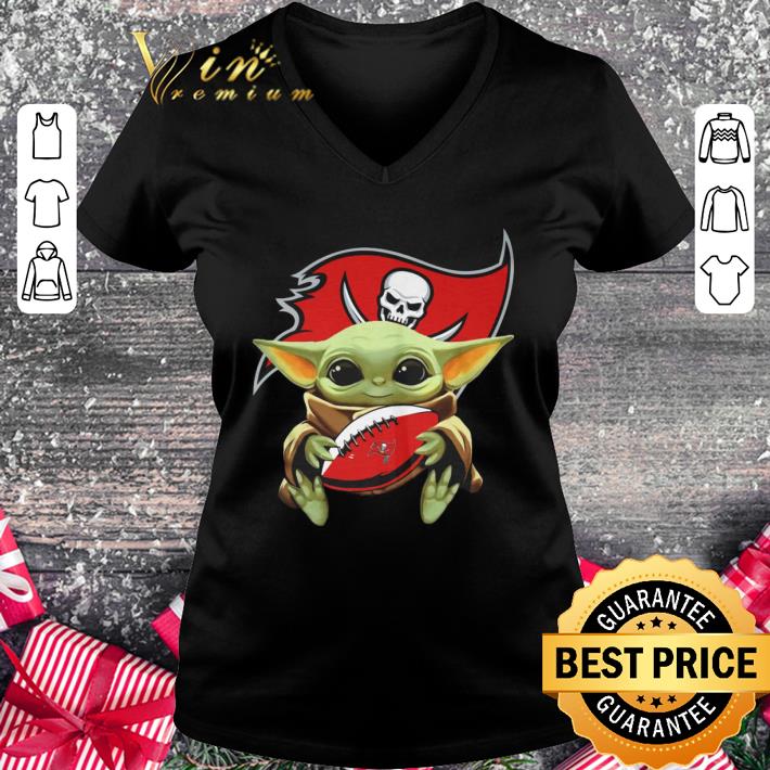 Official Tom Brady Star Wars Baby Yoda hug Tampa Bay Buccaneers shirt
