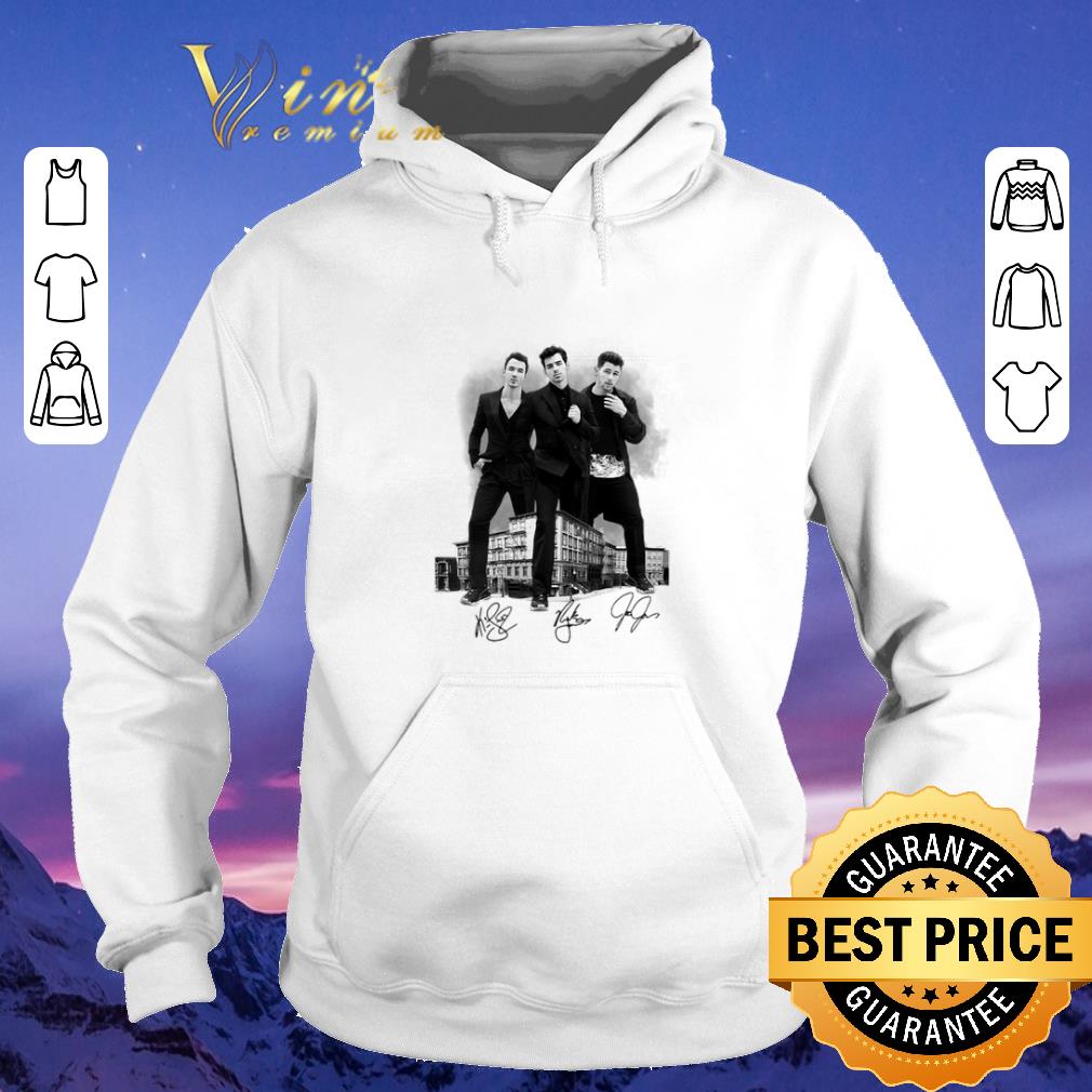 Funny Signatures Jonas Brother The Billboard Cover Shoot shirt Funny Signatures Jonas Brother The Billboard Cover Shoot shirt 4 - Funny Signatures Jonas Brother The Billboard Cover Shoot shirt